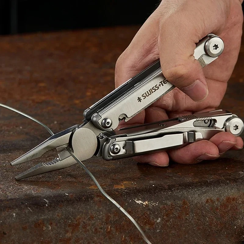 SWISS TECH 18 in 1 Multitool P - Fishing Equipment Box 评论和价格
