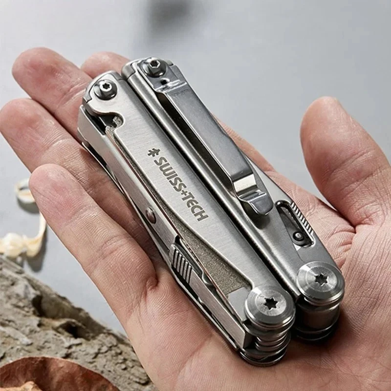 SWISS TECH 18 in 1 Multitool P - Fishing Equipment Box 评论和价格